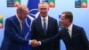 Presidenti turk, Recep Tayyip Erdogan, shefi i NATO-s, Jens Stoltenberg, dhe kryeministri suedez, Ulf Kristersson. Vilnius, 10 korrik 2023.