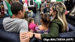Néma ellenállás: orosz önkéntesek csendben segítenek az ukrajnai menekülteknek
