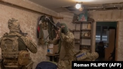 Félezer orosz katonát lőttek le Bahmutnál az ukrán mesterlövészek 