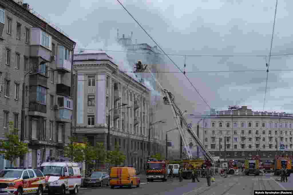 Попри докази і свідчення, Москва від початку&nbsp;повномасштабного вторгнення&nbsp;заперечує цілеспрямовану&nbsp;атаку на цивільних. Моніторингова місія ООН з прав людини в Україні верифікували дані про загибель в Україні&nbsp;10 810 цивільних людей, поранення 20 556&nbsp;&ndash; від початку повномасштабного вторгнення РФ. В організації припускають, що кількість жертв серед цивільних осіб є набагато вищою.