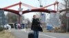 Україна потребує повернення жінок для відновлення економіки – Bloomberg
