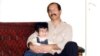 سهراب مختاری در کنار پدرش محمد مختاری