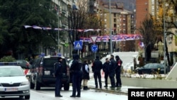 Policia e Kosovës në Urën e Ibrit, në Mitrovicë.