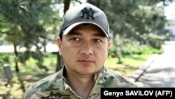 Раніше місцева влада повідомила про «приліт» за межами Миколаєва. На фото - голова ОВА Віталій Кім