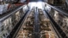 Un avion de transport C-17, încărcat cu muniții și echipamente militare destinate Ucrainei, la baza americană Dover, Delaware, 29 aprilie 2022