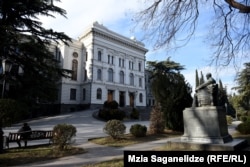 პირველი ქართული უნივერსიტეტის შენობა