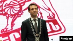 Armenia - Hayk Marutian is inaugurated as mayor of Yerevan, October 13, 2018.