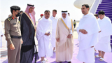 Arhiw suraty. Türkmenistanyň prezidenti Serdar Berdimuhamedow 2022-nji ýylyň 1-nji iýunynda ogly Kerimguly bilen Saud Arabystanyna bardy.
