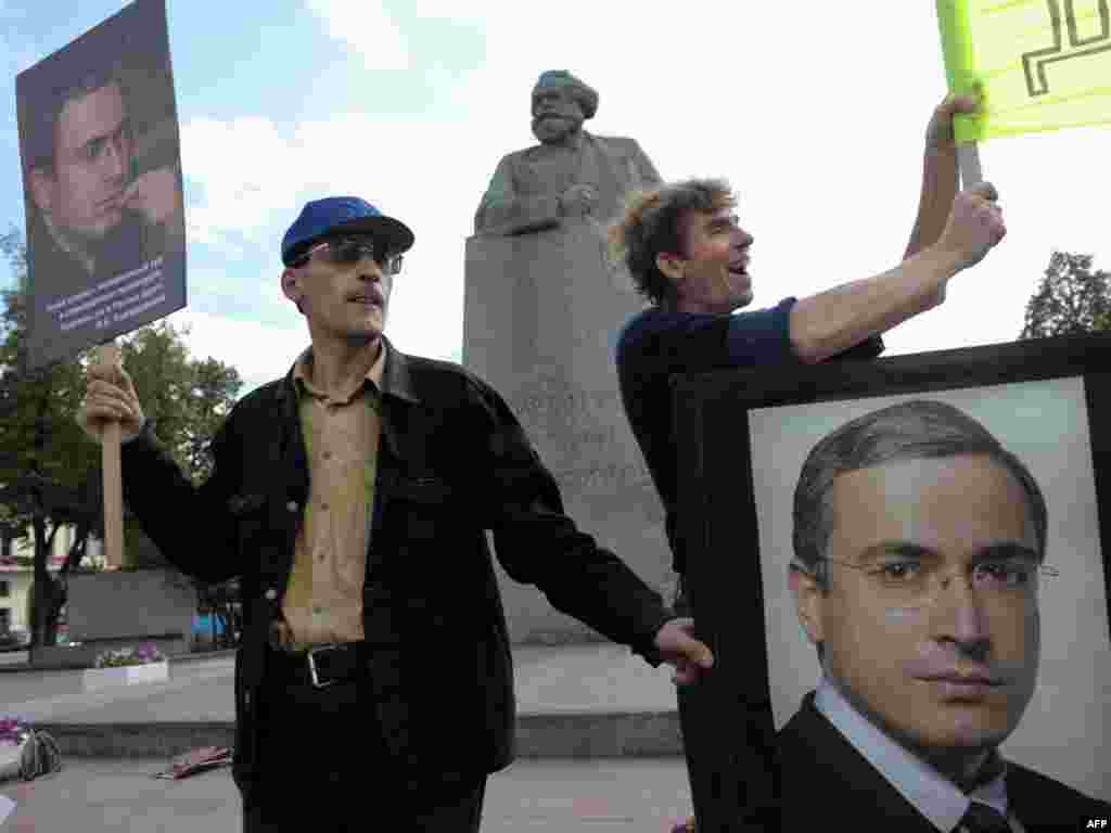 Protesti prostalica Khodorkovskog, 27. august 2009. 