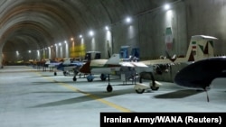 Iranska podzemna baza dronova. Photo: Iranska armija (WANA Reuters)