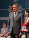 Гөлнар Юрина (уңда), Радий Хәбиров, Әминә Шәфыйкова