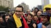 În 2010, premierul Ponta alături de sindicaliștii în protest