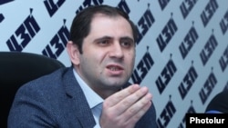 Սուրեն Պապիկյան