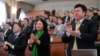 “Кыргызстан” партиясынын катарында Жогорку Кеңештин депутаты Шаршенбек Абдыкеримов (оңдо) жана Чүй облусунун мурунку губернатору Канат Исаев (солдо) да бар. 