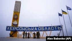 Люди повертаються в небезпечну зону на Херсонщині, констатує місцева влада
