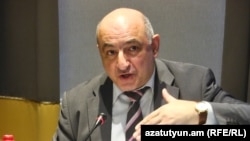 Բորիս Նավասարդյան