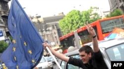 Beograd, slavlje zbog potpisivanja Sporazuma o stabilizaciji sa EU, april 2008.