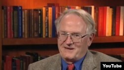Paul Goble este un scriitor și publicist american american specializat în probleme rusești. A fost unul dintre principalii analiști ai postului de radio Europa Liberă, și a ocupat între altele funcția de consilier special pe probleme naționale sovietice și afaceri baltice al secretarului de stat american James Baker.