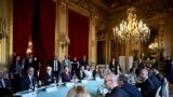 Pariždäki gepleşiklerden bir pursat