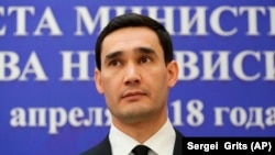 Ahal welaýatynyň häkimi S.Berdimuhamedow