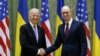 Joe Biden i Arsenij Jatsenjuk