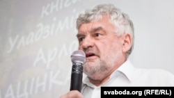 Уладзімір Арлоў