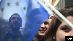 Studenti su na mirnom protestu 11. februara u Beogradu tražili da Srbija krene ka Evropi i ratifikuje Sporazum o stabilizaciji i pridruživanju sa EU 