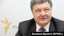 “Süýjüler dünýäsiniň koroly” milliarder Petro Poroşenko