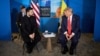 Президент США Дональд Трамп и президент Украины Владимир Зеленский присутствуют на встрече в рамках саммита НАТО в Гааге, Нидерланды, 25 июня 2025 года