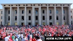 Թուրքիայի խորհրդարանի շենքը, արխիվ 