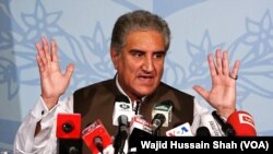د پاکستان د بهرنیو چارو وزیر شاه محمود قرېشي 