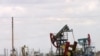 На нефтяном месторождении. Иллюстративное фото.