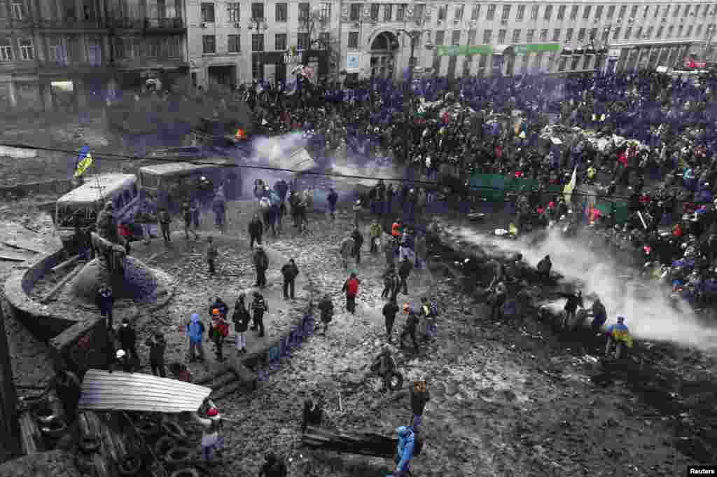 Вулиця Грушевського, Київ, 23 січня 2014 року