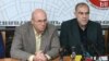 Представители партии «Сасна црер» Варужан Аветисян и Гарегин Чугасзян во время пресс-конференции (архив)