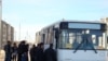 Ошто жол кире бир сомго арзандаса айрыкча студенттер сүйүнгөнү менен, айдоочулар катуу нааразы болушат 
