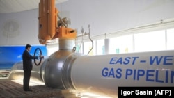 “Gazprom” 2016-njy ýylda togtadylandan gaz söwdasyny 2019-njy ýylda dikeldip, gaýtadan türkmen gazyny satyn almaga başlady (arhiwden alnan illýustrasiýa suraty)