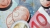 Міжнародна фінансова позика обійдеться кожному мешканцеві Латвії у понад 3 тисячі євро