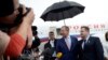 Sergej Lavrov i Ivica Dačić na aerodromu, Beograd, 16. juni 2014.