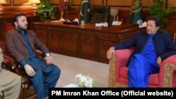 وزيراعظم عمران خان او د طاهر داوړ زوی امجد داوړ