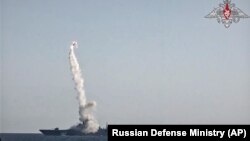 Запуск с фрегата "Адмирал Горшков" гиперзвуковой ракеты "Циркон"