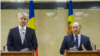 Ministrul român de finanțe Eugen Orlando Teodorovici și premierul Valeriu Streleț, Chișinău, 7 octombrie 2015
