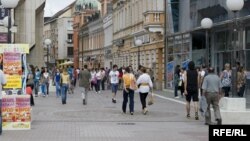 Građani na ulicama Banjaluke, ilustracija
