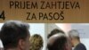 Gužva na šalterima za prijem zahtjeva za pasoš u Sarajevu uoči ukidanja viznog režima, novembar 2010.