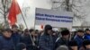 Абактагы саясатчынын тарапкерлери митингге чыгышты