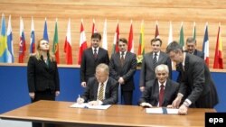 Potpisivanje Sporazuma o stabilizaciji i pridruživanju BiH i EU, decembar 2007