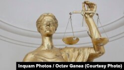 Justiția din România ar putea fi afectată de un val imens de pensionări. Magistrații se grăbesc să iasă la pensie de teamă că modul de calcul al indemnizațiilor s-ar putea schimba. 