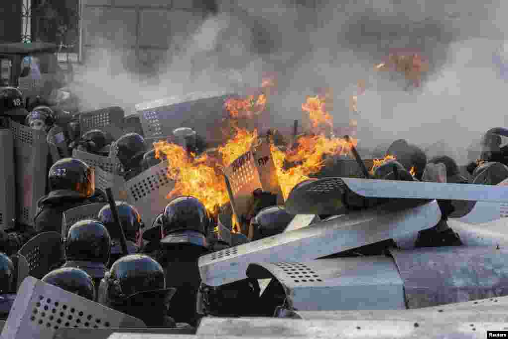 Протистояння в урядовому кварталі. Київ, 18 лютого 2014 року