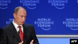 Путин Давоста Көнбатышны дәүләтләштерү белән мавыкмаска чакырды