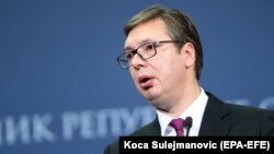 Božović: Da Vučić i Amfilohije dođu do rješenja