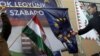 Праворадикали палять прапори ЄС і вимагають референдуму про вихід з Євросоюзу